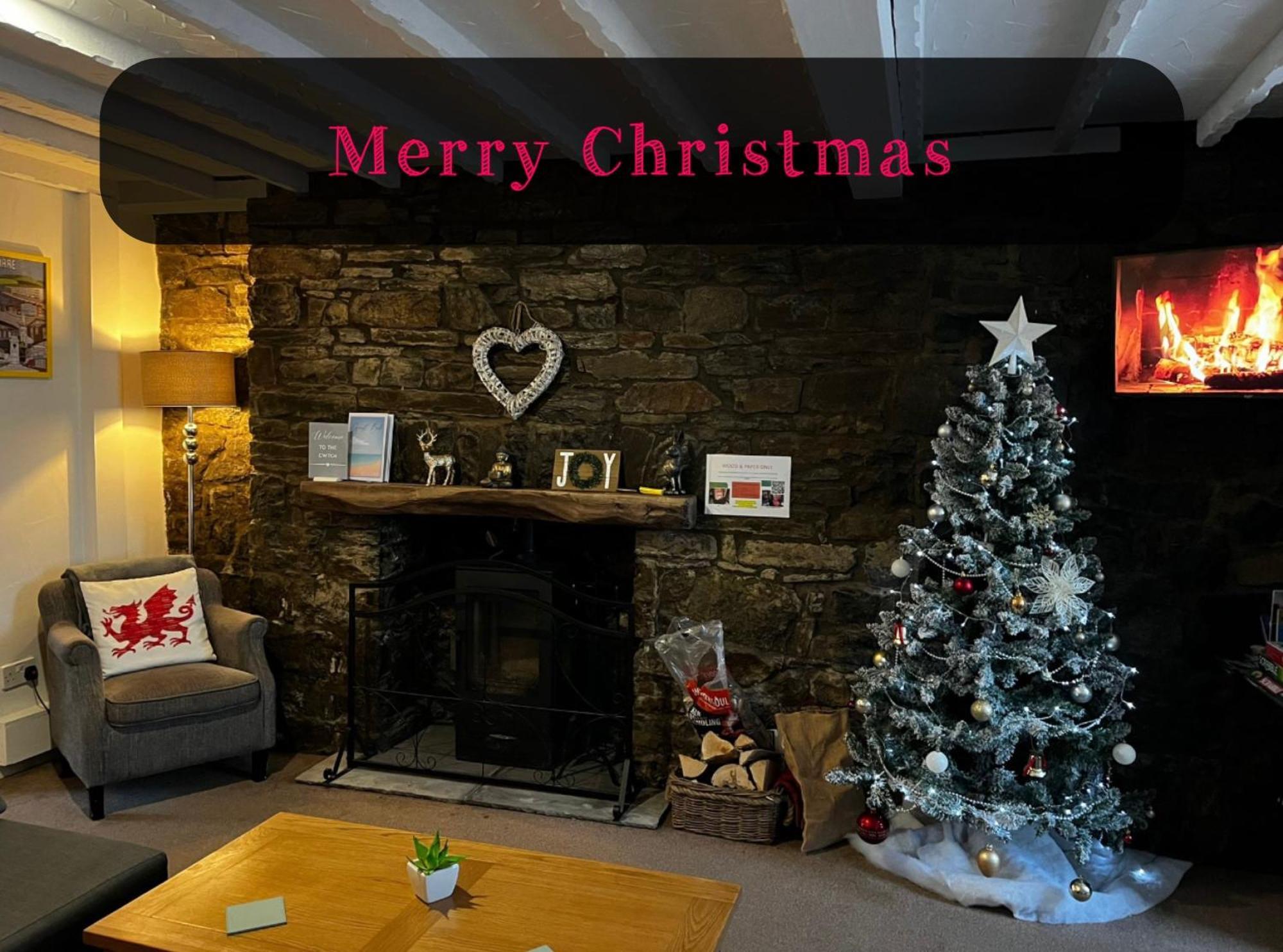The Cwtch, Log Fire, Sleeps 6, Nr Zip World, Brecon And Bike Park Wales Villa Aberdare Exterior photo